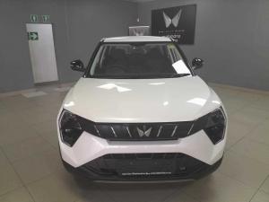 Mahindra XUV3XO 1.2T MX3 automatic - Image 2