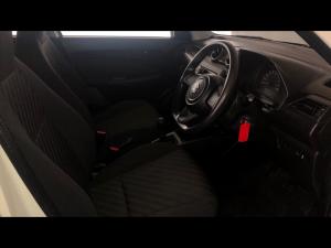 Suzuki Swift 1.2 GA - Image 10