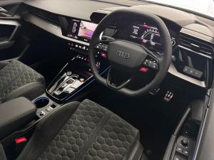 Audi RS3 sedan quattro Carbon Edition - Image 7