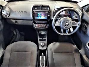 Renault Kwid 1.0 Techno auto - Image 17