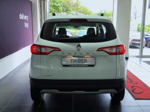 Renault Triber 1.0 Zen auto - Image 4