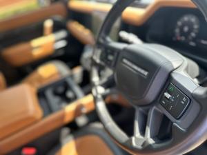 Land Rover Defender 90 P400 X - Image 11