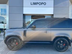 Land Rover Defender 90 P400 X - Image 19