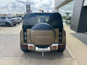 Land Rover Defender 90 P400 X - Image 6