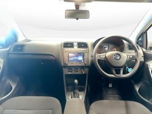 Volkswagen Polo Vivo hatch 1.6 Comfortline auto - Image 11