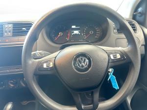 Volkswagen Polo Vivo hatch 1.6 Comfortline auto - Image 19