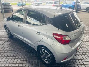 Hyundai Grand i10 1.2 Fluid hatch manual - Image 5