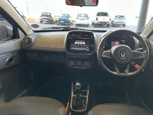 Renault Kwid 1.0 Techno manual - Image 9