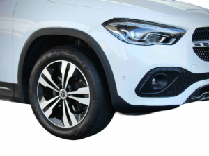 Mercedes-Benz GLA GLA200 - Image 5