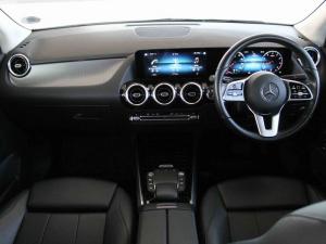 Mercedes-Benz GLA GLA200 - Image 7