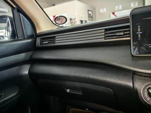 Toyota Rumion 1.5 SX manual - Image 14