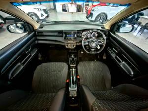 Toyota Rumion 1.5 SX manual - Image 9