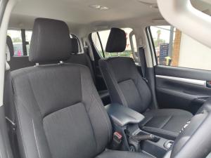 Toyota Hilux 2.4GD-6 double cab Raider auto - Image 18