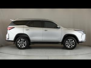 Toyota Fortuner 2.4GD-6 auto - Image 3