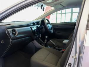 Toyota Corolla Quest 1.8 Plus manual - Image 7