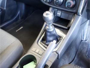 Toyota Corolla Quest 1.8 Plus manual - Image 9