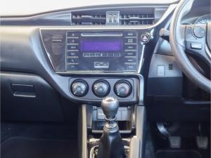 Toyota Corolla Quest 1.8 Plus manual - Image 10