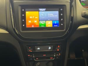 Toyota Urban Cruiser 1.5 XR - Image 13