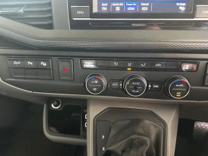 Volkswagen Transporter 2.0BiTDI Kombi SWB Trendline Plus 4Motion - Image 15