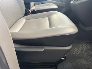 Volkswagen Transporter 2.0BiTDI Kombi SWB Trendline Plus 4Motion - Image 18