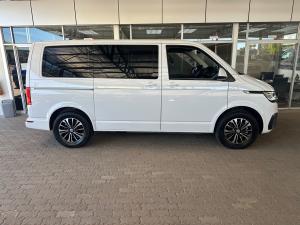 Volkswagen Transporter 2.0BiTDI Kombi SWB Trendline Plus 4Motion - Image 3