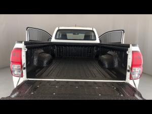 Toyota Hilux 2.4GD single cab S - Image 13