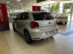 Volkswagen Polo Vivo hatch 1.6 Highline - Image 9