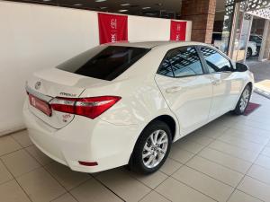 Toyota Corolla 1.6 Prestige - Image 2