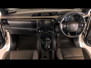 Toyota Hilux 2.8GD-6 double cab 4x4 Legend RS manual - Image 6