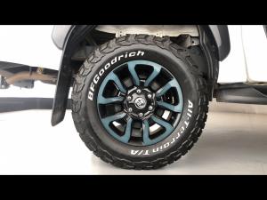 Toyota Hilux 2.8GD-6 48V double cab Legend - Image 20