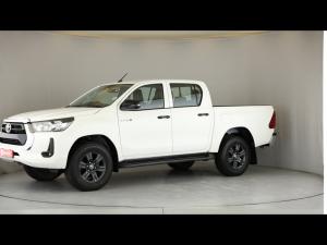 Toyota Hilux 2.4GD-6 double cab 4x4 Raider manual - Image 23