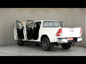 Toyota Hilux 2.4GD-6 double cab 4x4 Raider manual - Image 25