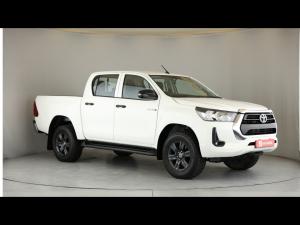 Toyota Hilux 2.4GD-6 double cab 4x4 Raider manual - Image 1