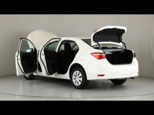 Toyota Corolla Quest 1.8 Plus manual - Image 10