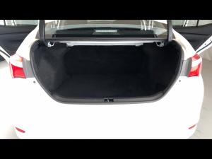 Toyota Corolla Quest 1.8 Plus manual - Image 18