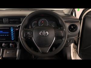 Toyota Corolla Quest 1.8 Plus manual - Image 26