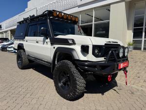 Toyota Land Cruiser 79 2.8GD-6 double cab - Image 1