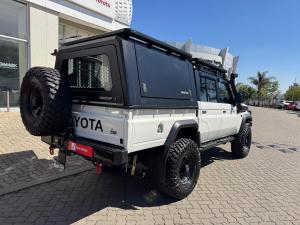 Toyota Land Cruiser 79 2.8GD-6 double cab - Image 2