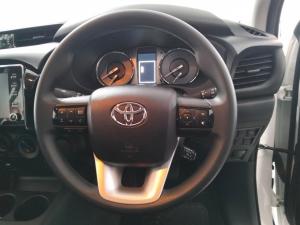 Toyota Hilux 2.4GD-6 double cab Raider auto - Image 8