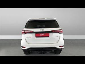 Toyota Fortuner 2.4GD-6 4x4 - Image 5