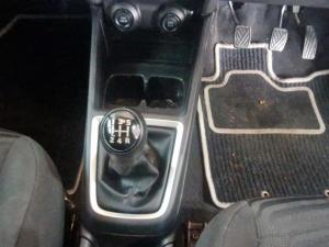 Suzuki Swift 1.2 GLX - Image 12