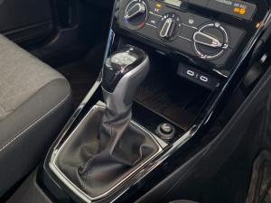 Volkswagen T-CROSS 1.0 TSI Life DSG - Image 10
