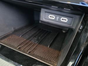 Volkswagen T-CROSS 1.0 TSI Life DSG - Image 9