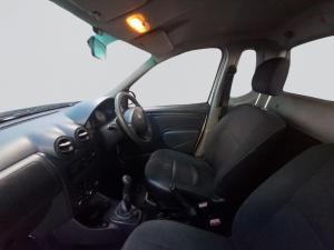 Nissan NP200 1.6 Safety PackS/C - Image 3