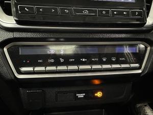 Isuzu D-MAX 3.0 Ddi LSE automatic E/CAB - Image 8