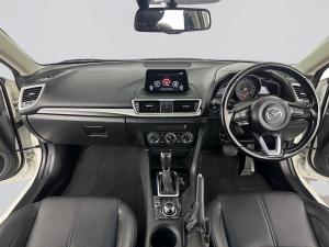 Mazda MAZDA3 1.6 Dynamic 5-Door automatic - Image 17
