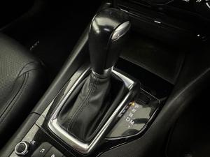 Mazda MAZDA3 1.6 Dynamic 5-Door automatic - Image 5