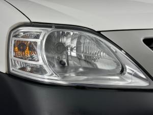 Nissan NP200 1.6 Safety PackS/C - Image 6