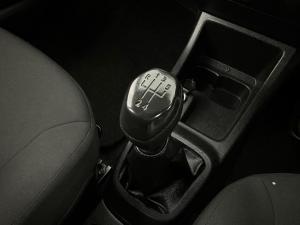 Renault Kwid 1.0 Dynamique / ZEN 5-Door - Image 6