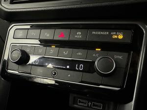 Volkswagen T-CROSS 1.5 TSI R-LINE DSG - Image 8